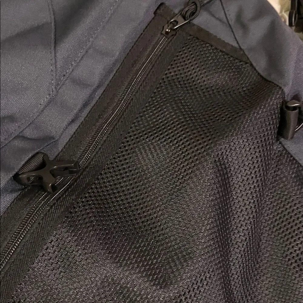 NWOT Standard Cloth Dark Gray Sling Backpack